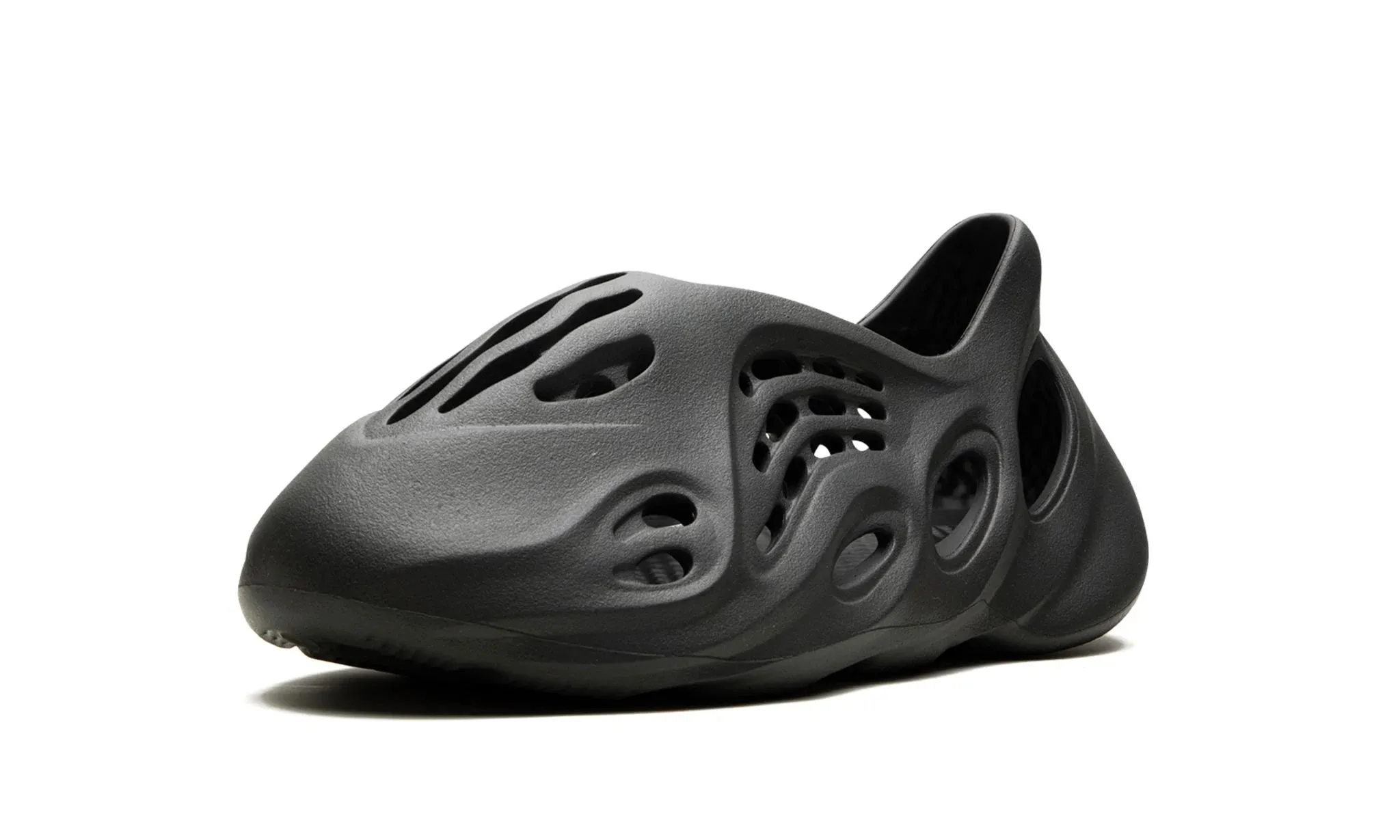 Adidas Yeezy Foam RNNR "Carbon"