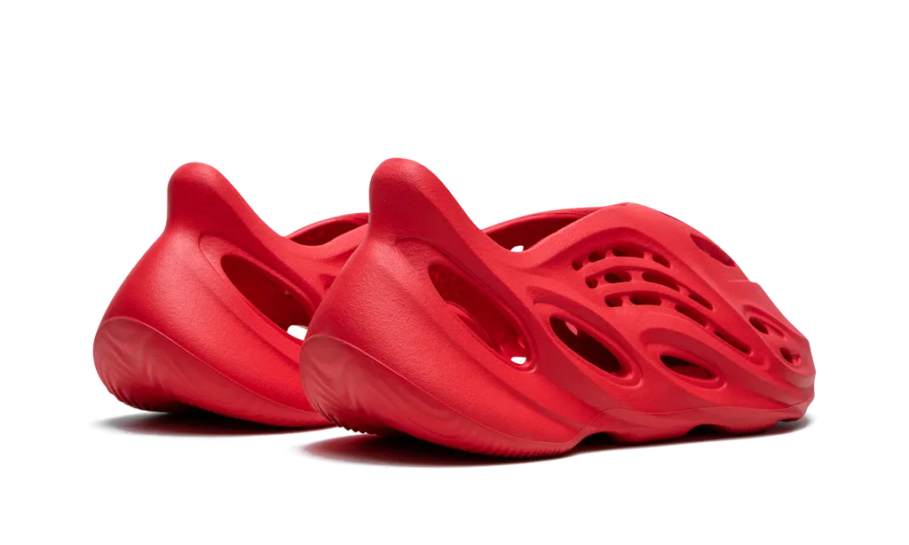 Adidas Yeezy Foam RNNR Vermillion