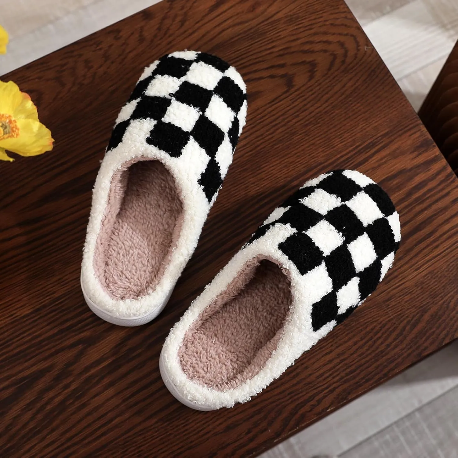 Afellicy Halloween Christmas Slippers Checkered Scuff for Women and Men Holiday Indoor Bedroom Fluffy Warm Fleece Slippers Winter Soft Cozy Home Non-Slip Soft Plush Slip-on Wool Lined House Shoes