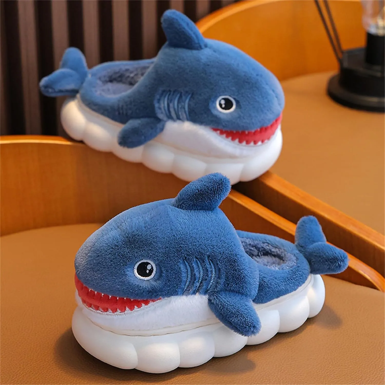 Animal slippers for Women Men Cute Shark Slippers Cozy adult home fuzzy cotton slippers