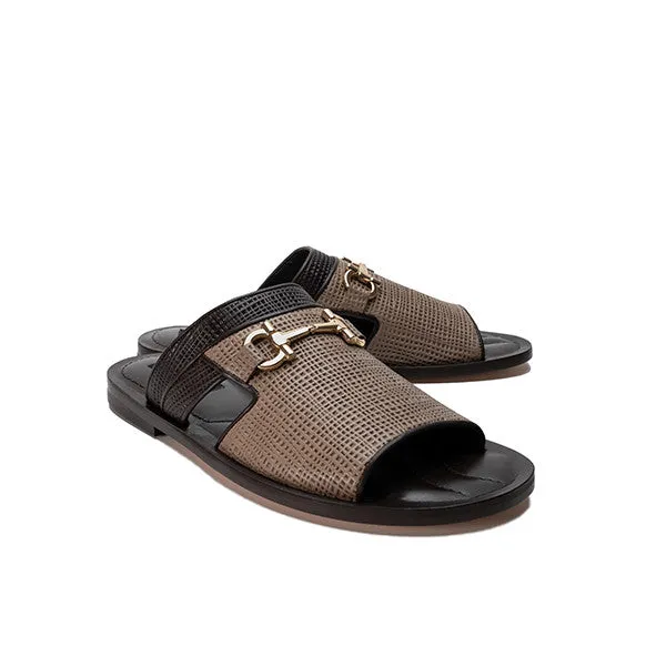 C002- 5827 Sandal - Pebble