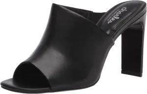 CHARLES BY CHARLES DAVID Women's Genie Pump