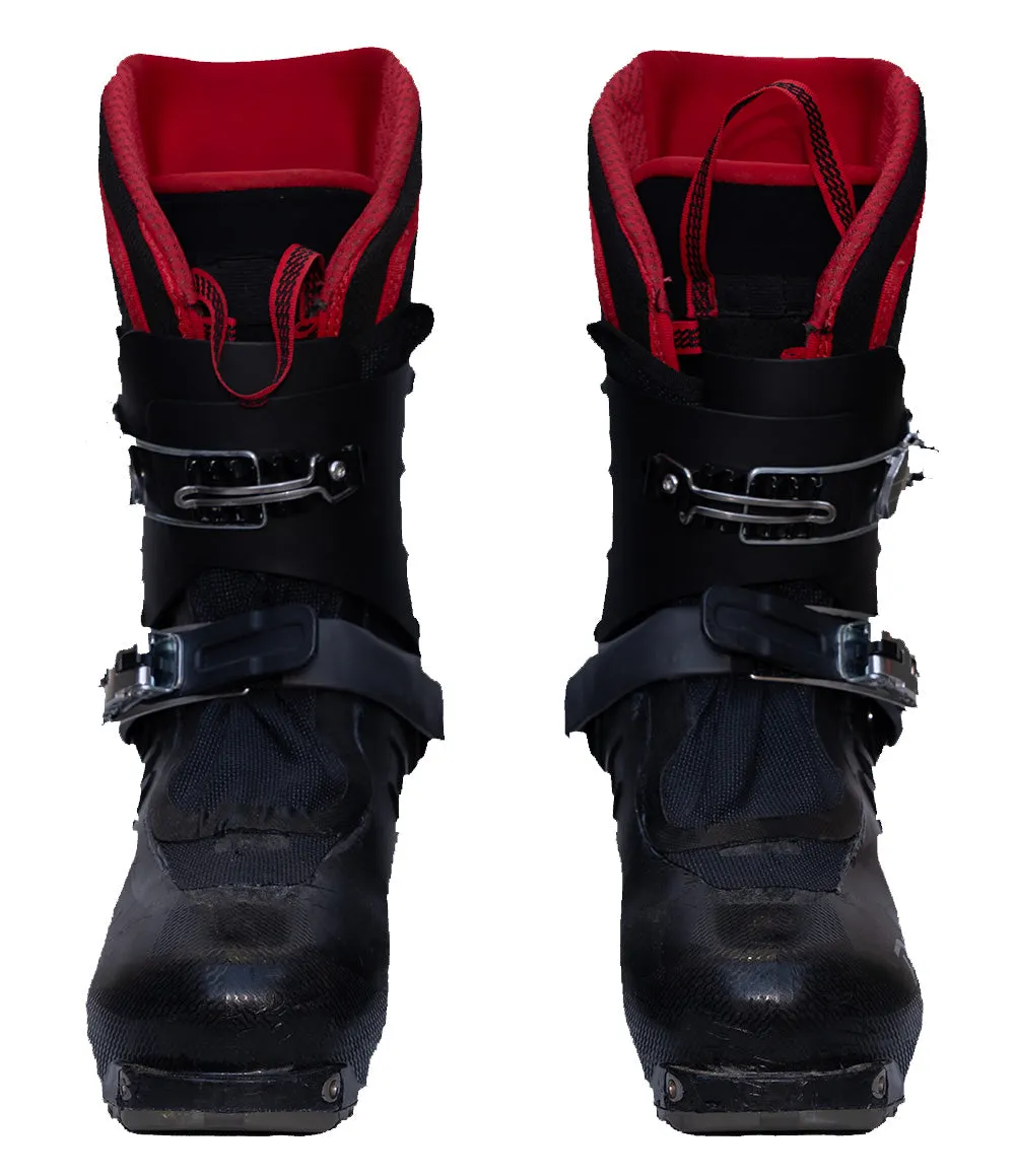 DEMO Phantom Hardboot 29