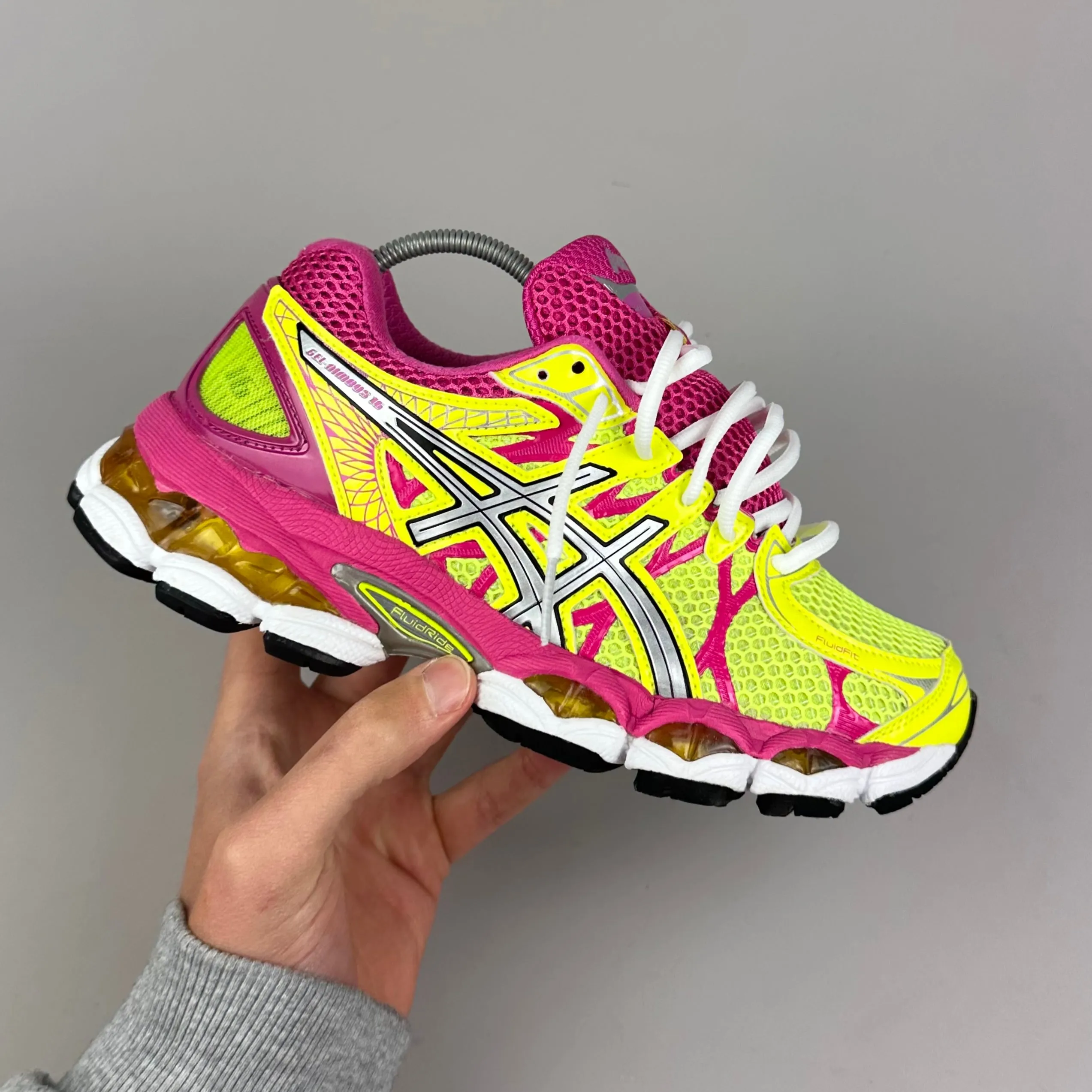 FEW SIZES AVAILABLE