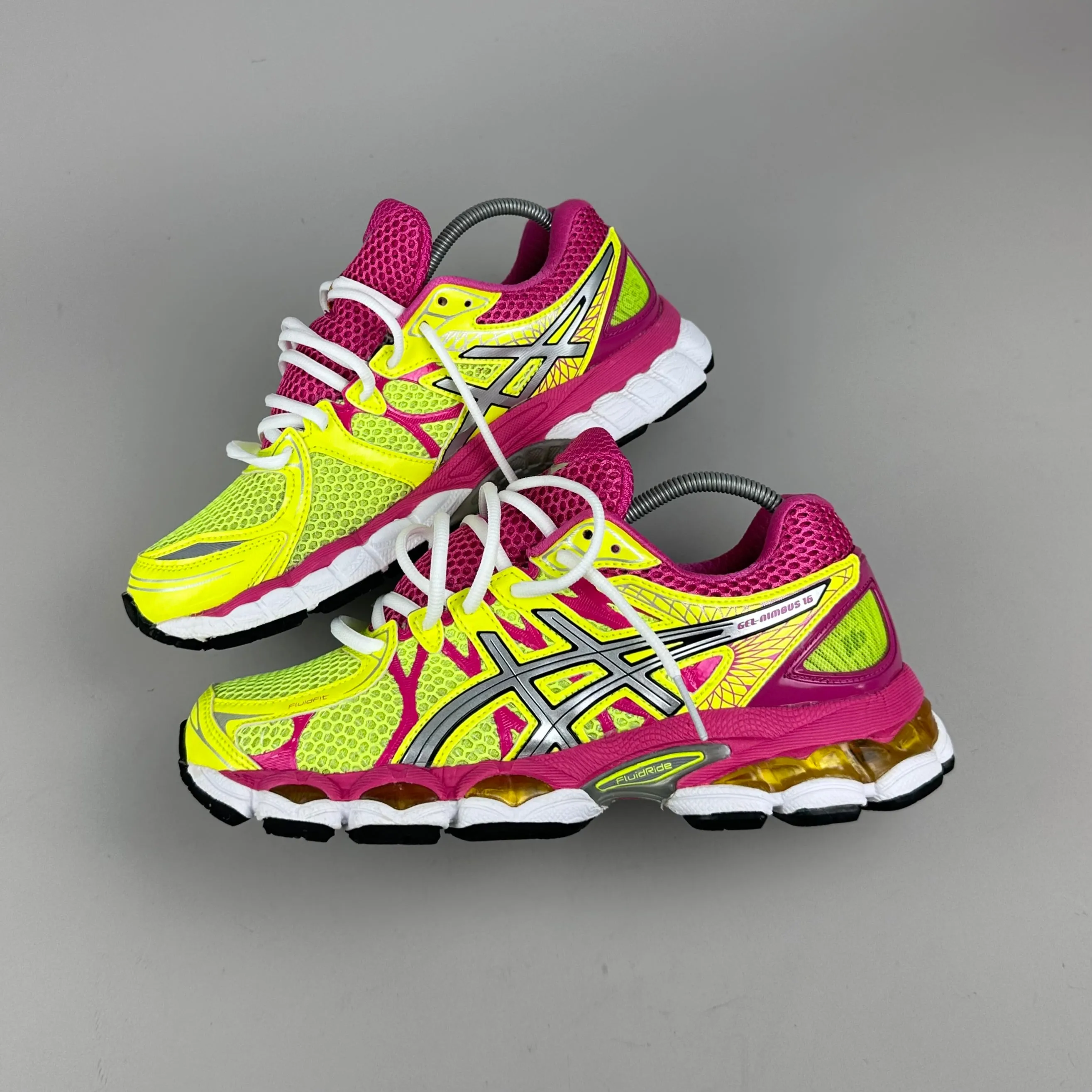 FEW SIZES AVAILABLE