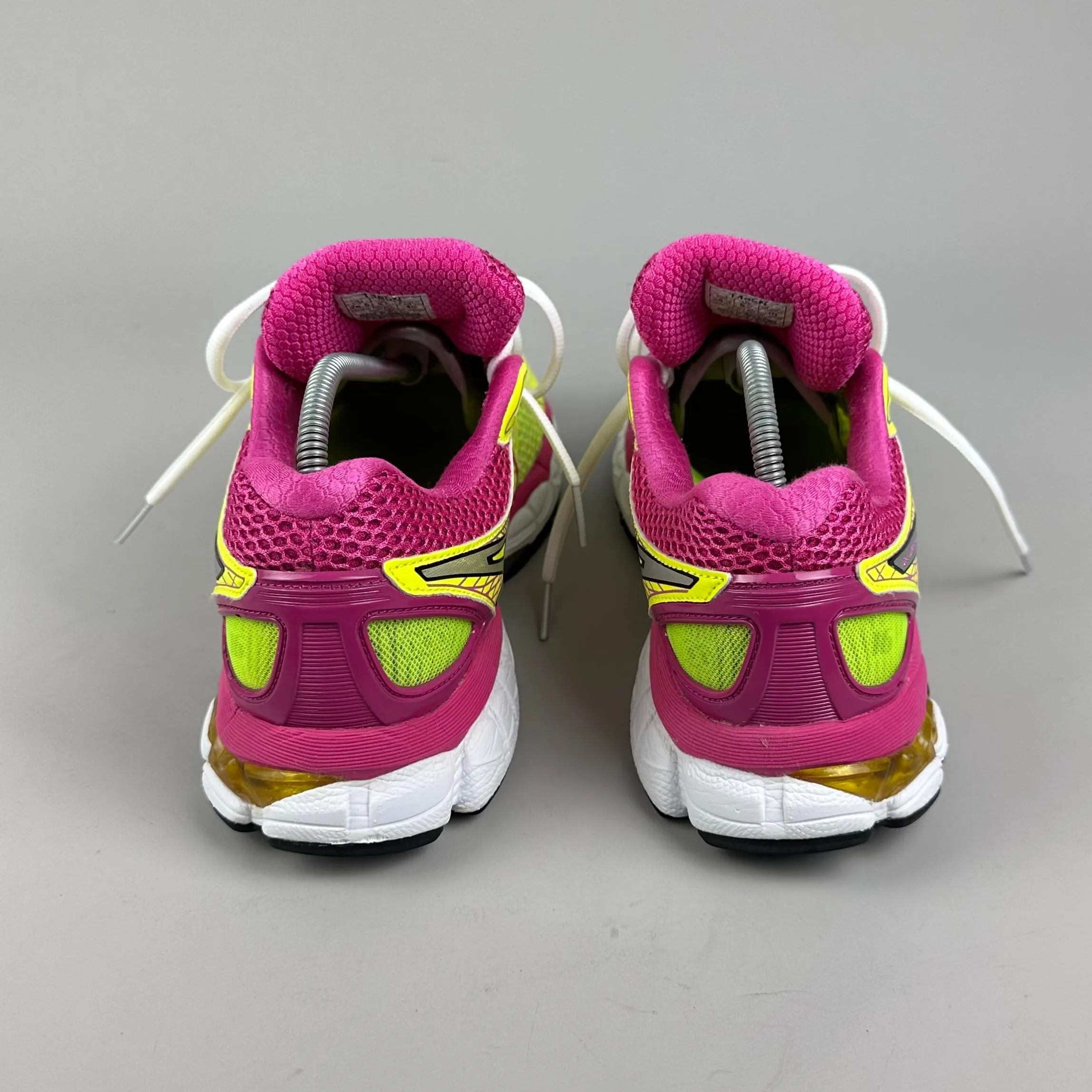 FEW SIZES AVAILABLE