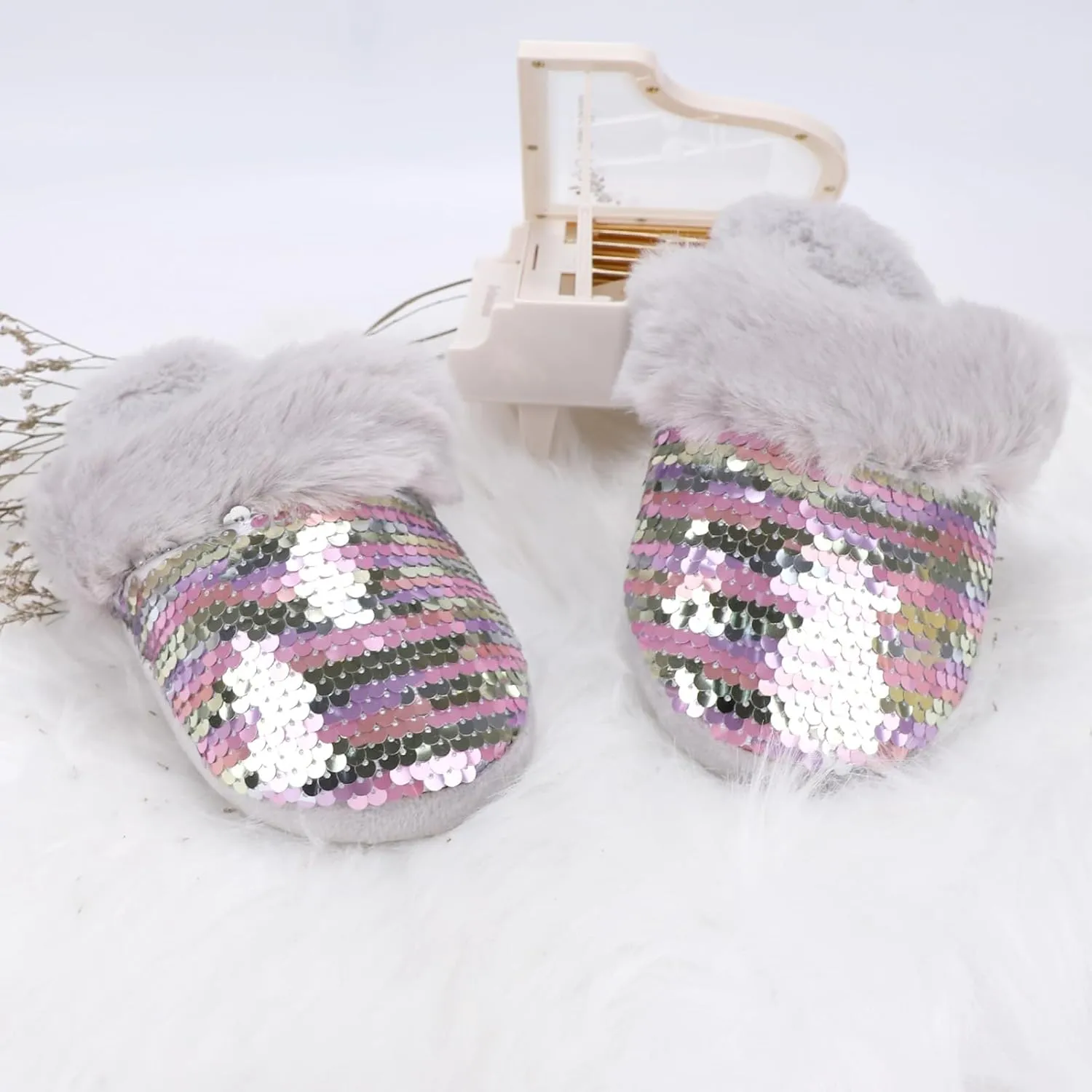 Girls Plush House Slippers Fluffy Sequin Slippers, Cute Faux Fur Slip-on Shoes Memory Foam House Slipper