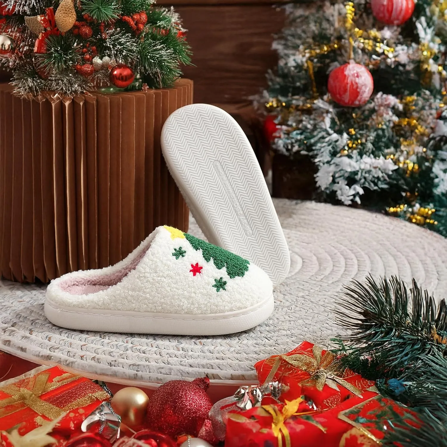 Halloween Christmas Slippers Holiday Slipper House Shoes Home Slipper for Women Fuzzy Outdoor Indoor Bedroom Slippers