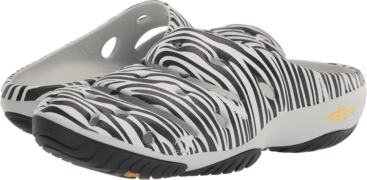 KEEN Men's Yogui Comfortable Slip on Lightweight Clogs