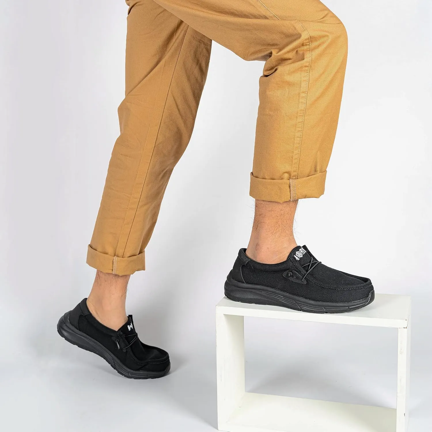 LARNMERN Non Slip Shoes Work Slip On Food Service Slip Resistant Shoe Kitchen Chef Loafers Boat Canvas Casual Walking Black
