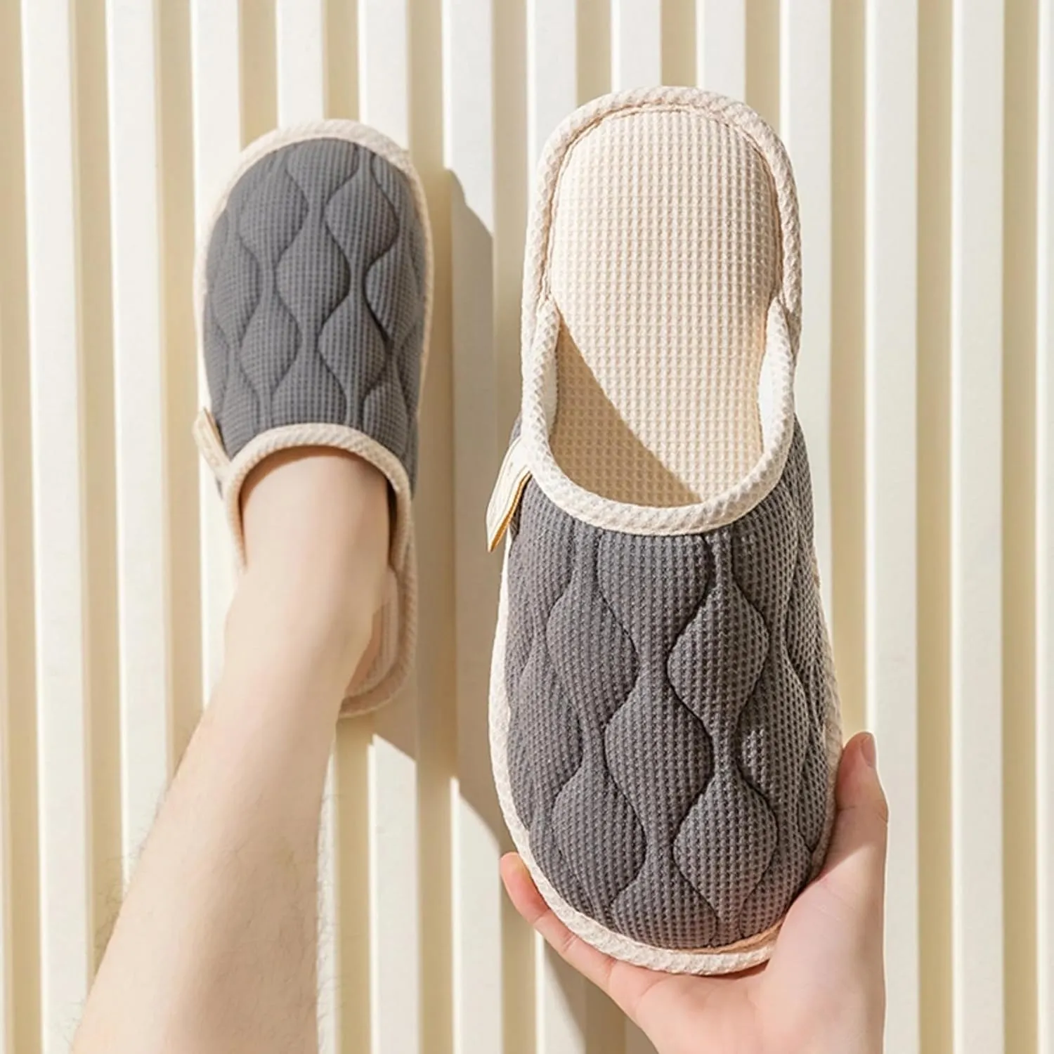 Linen House Slippers Indoor Lightweight Soft Sole Bedroom Slippers Shoes Couple Home Slippers Non-Slip Plush Cotton Autumn Slippers Slides Winter Warm Slippers for Women Men
