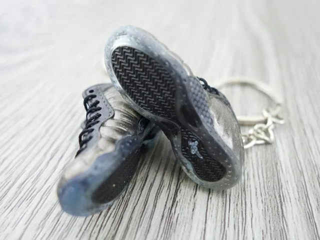 Mini sneaker keychain 3D Foam - Deep Grey