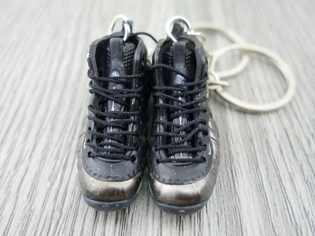 Mini sneaker keychain 3D Foam - Deep Grey