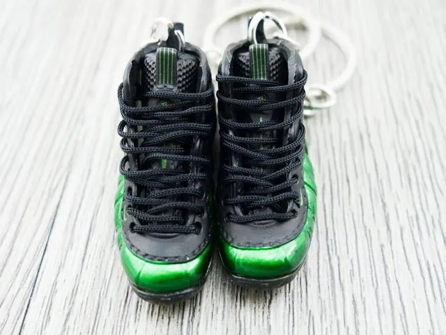 Mini sneaker keychain 3D Foam - Space Green