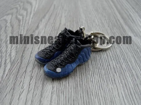 mini sneaker keychains Foam (10 colorways) 5 cm