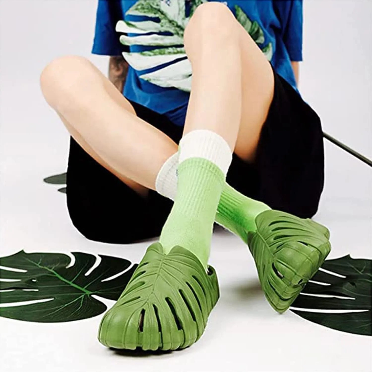 Monstera Slippers, Monstera Leaf Slides, Monstera EVA Thick Sole Pillow Slippers, Non Slip Quick Drying Breathable Beach Monstera Slides for Women Men