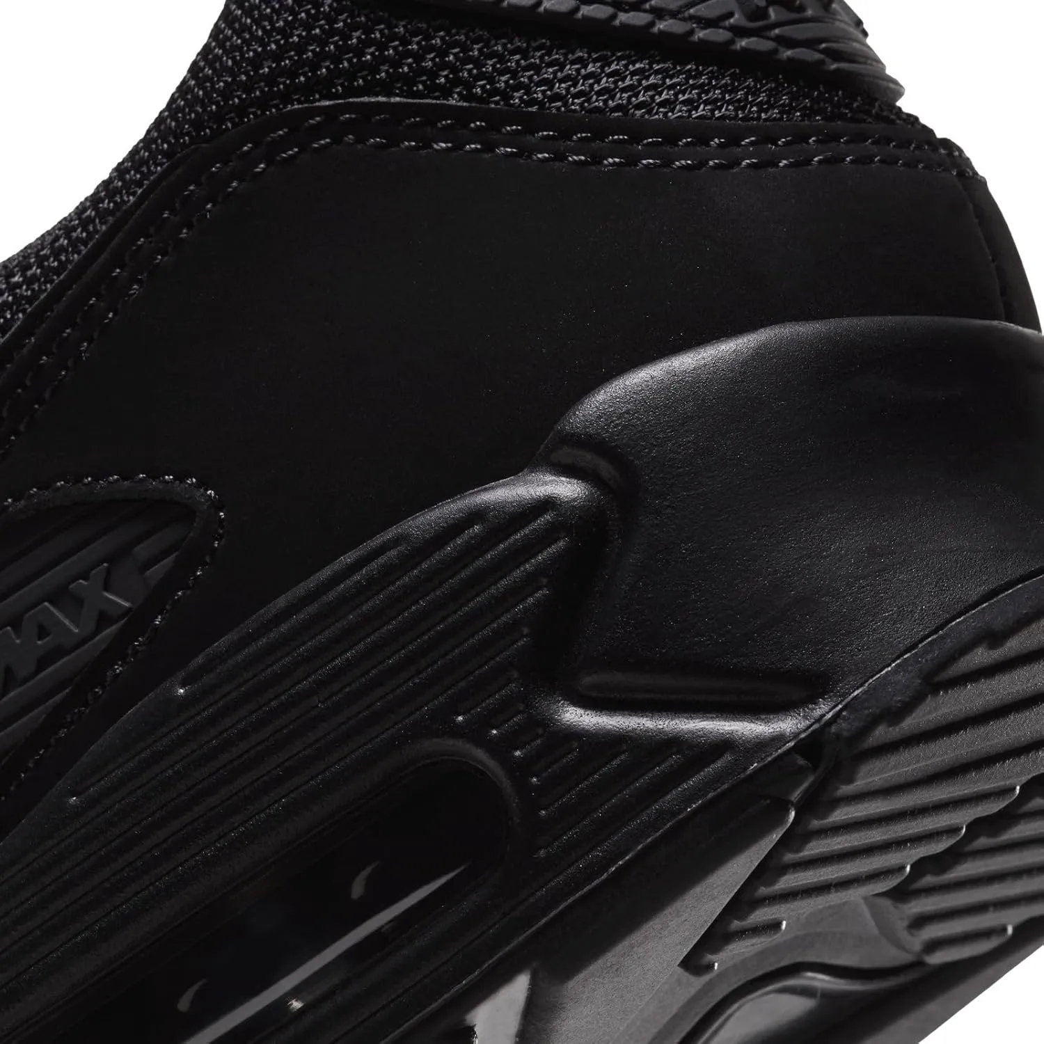 Nike Men's Air Max Oketo Sneaker