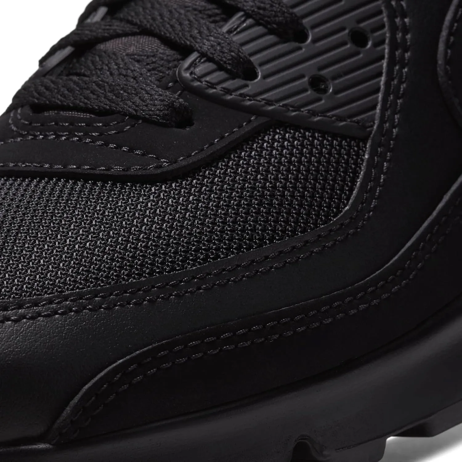 Nike Men's Air Max Oketo Sneaker