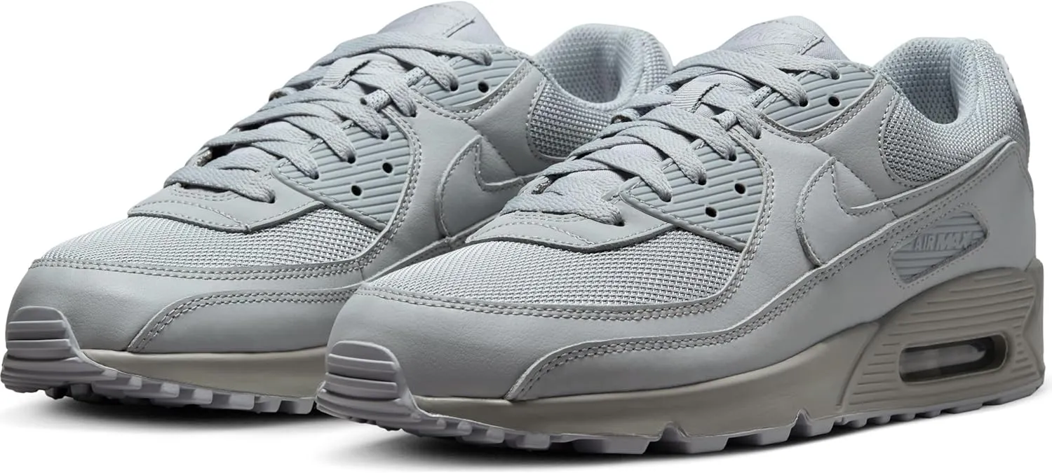 Nike Men's Air Max Oketo Sneaker