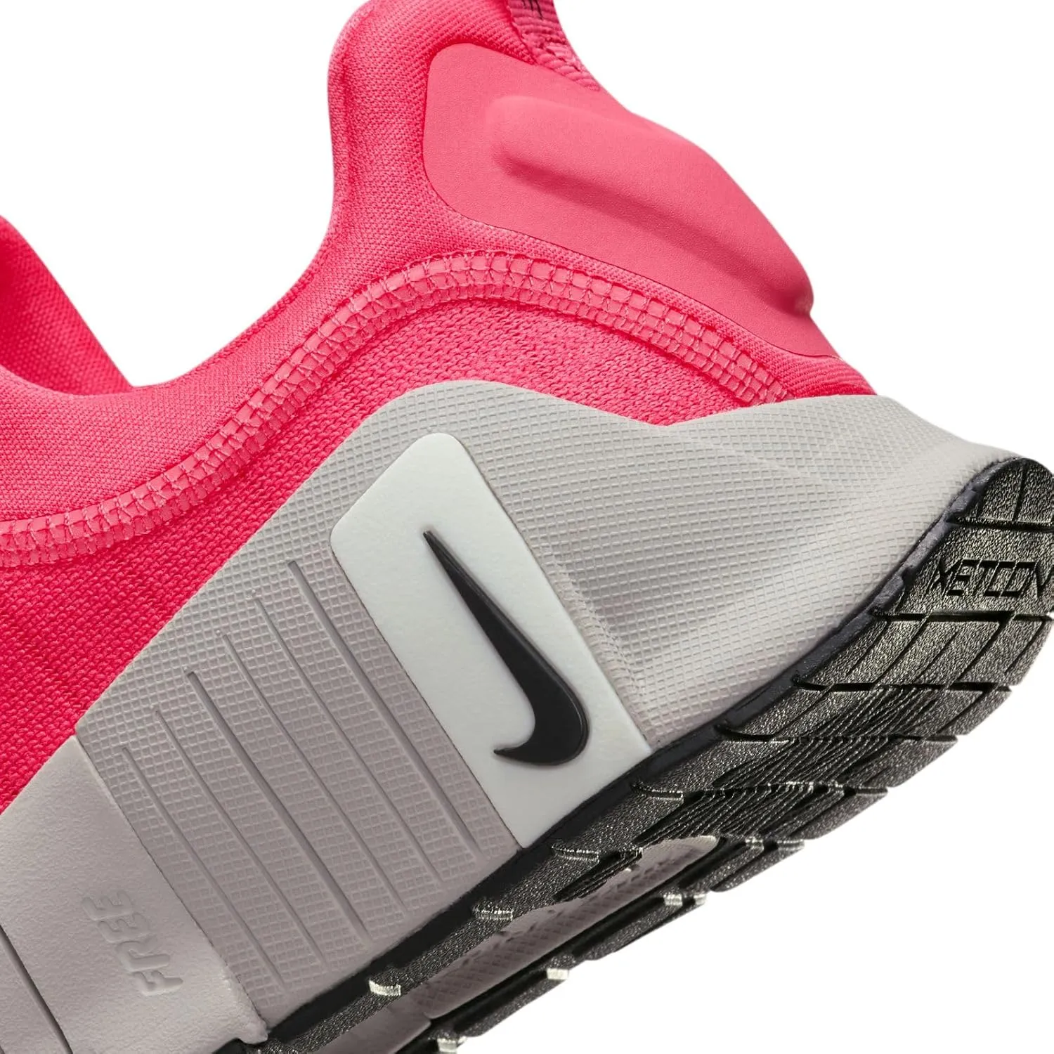 Nike Men's Free Metcon 6 Sneaker