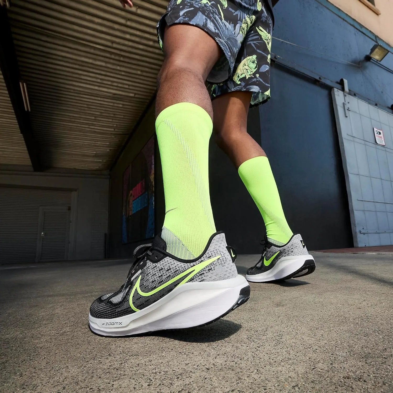 Nike Men's Running Shoe