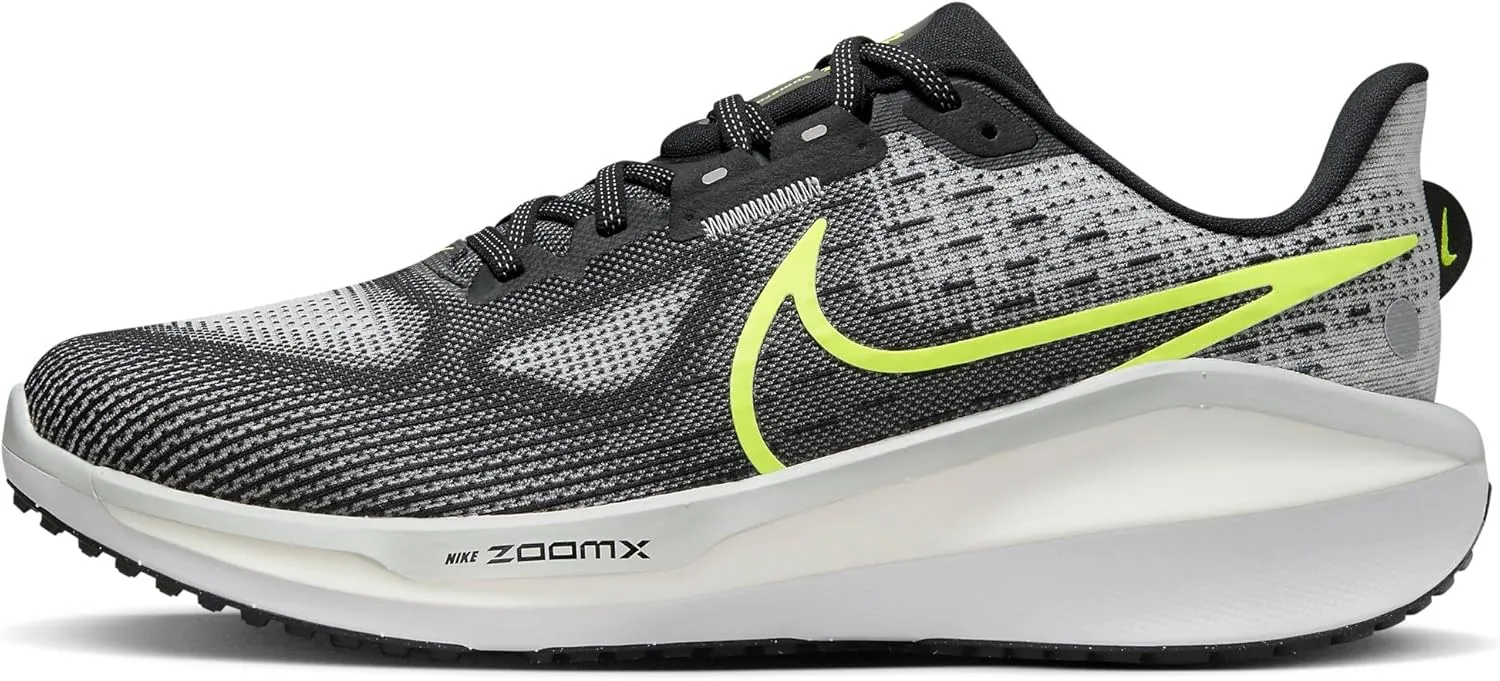 Nike Men's Running Shoe