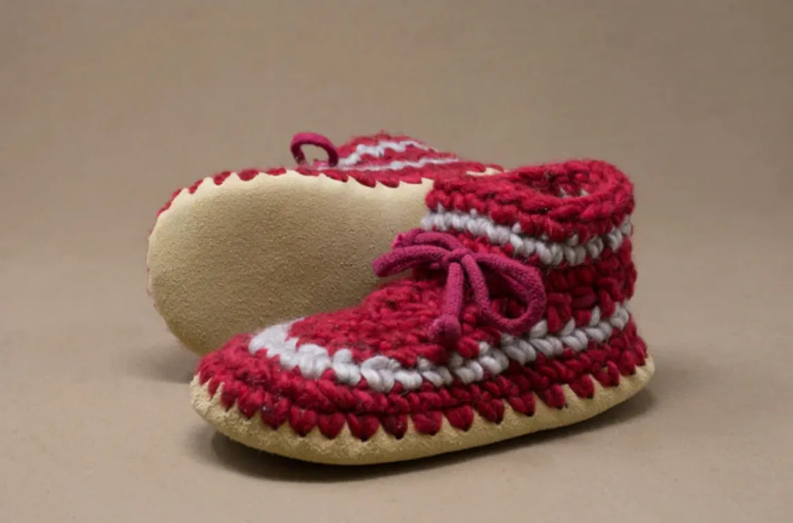 Padraig Cottage Slippers Size Youth 3