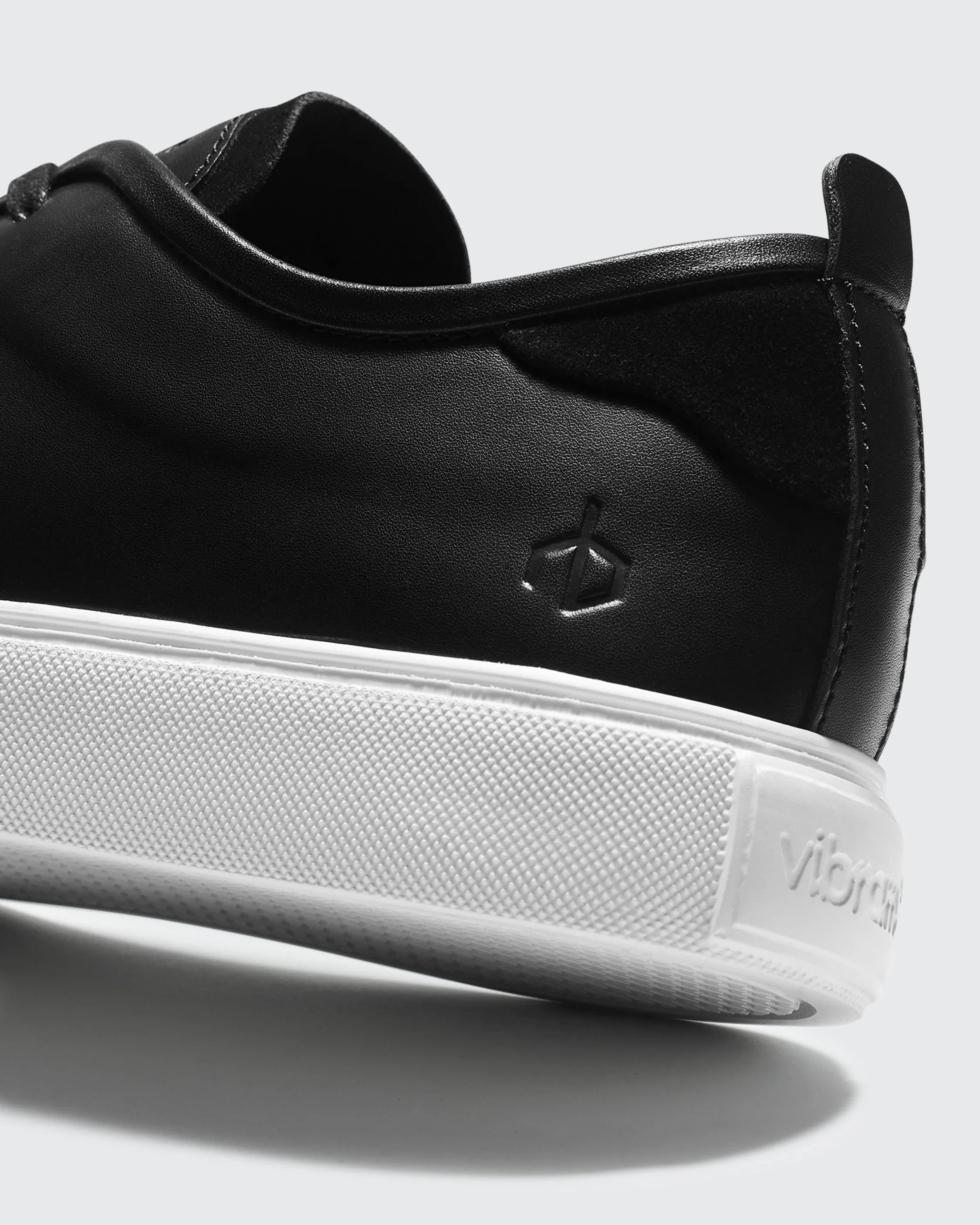 Perry Leather Sneaker