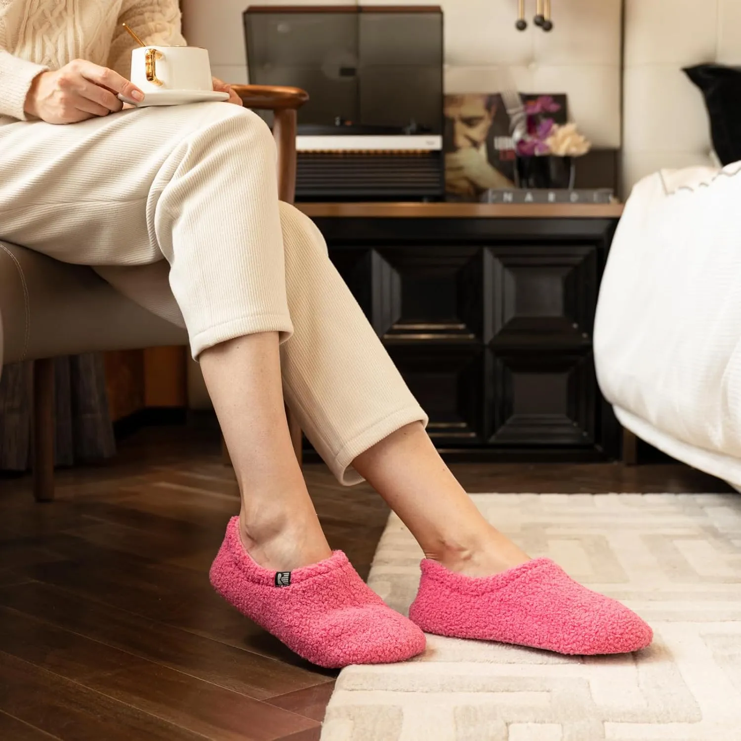 RockDove Women's Teddy Fleece Closed Back Indoor Slipper