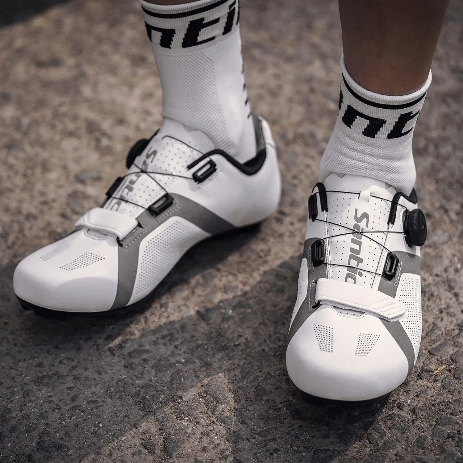 Santic Unisex Cycling Shoes Bike Shoes Indoor Cycling Shoe Suitable for Look Delta & Peleton