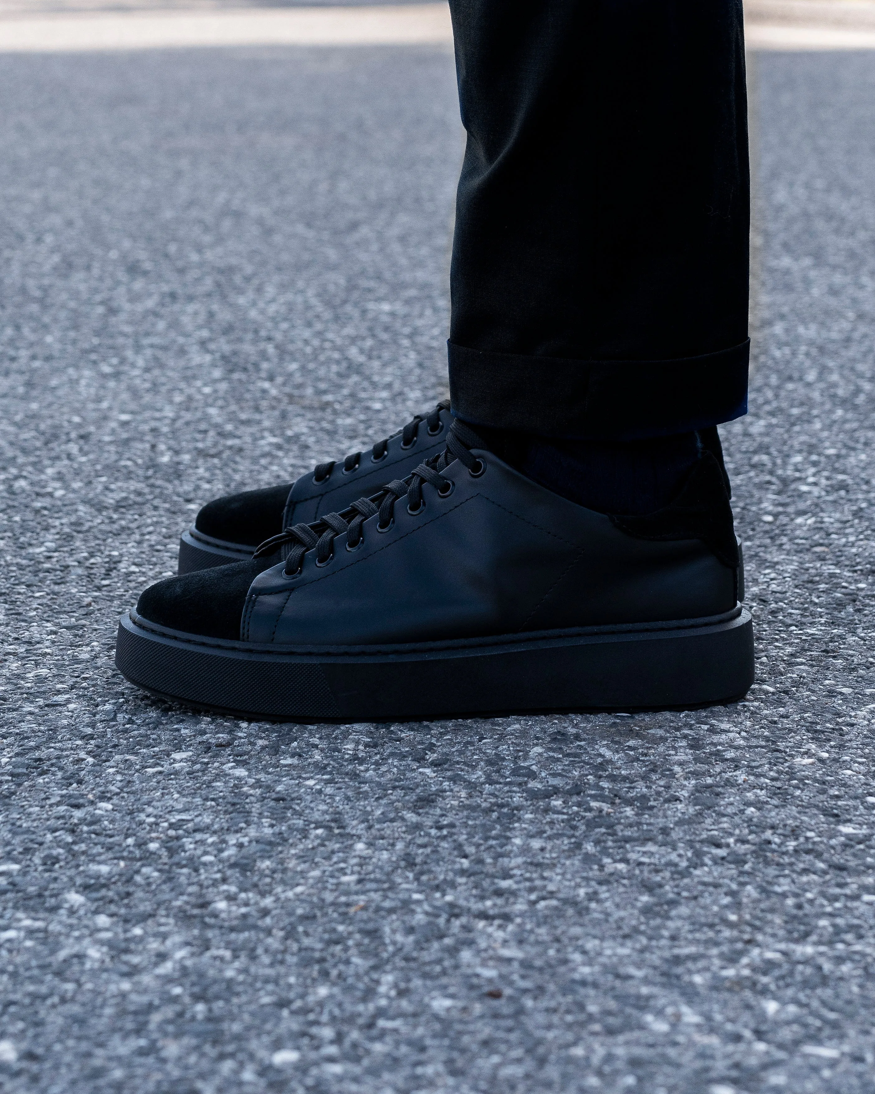 Scott Sneakers basse Uomo in Vera Pelle con dettagli in Camoscio