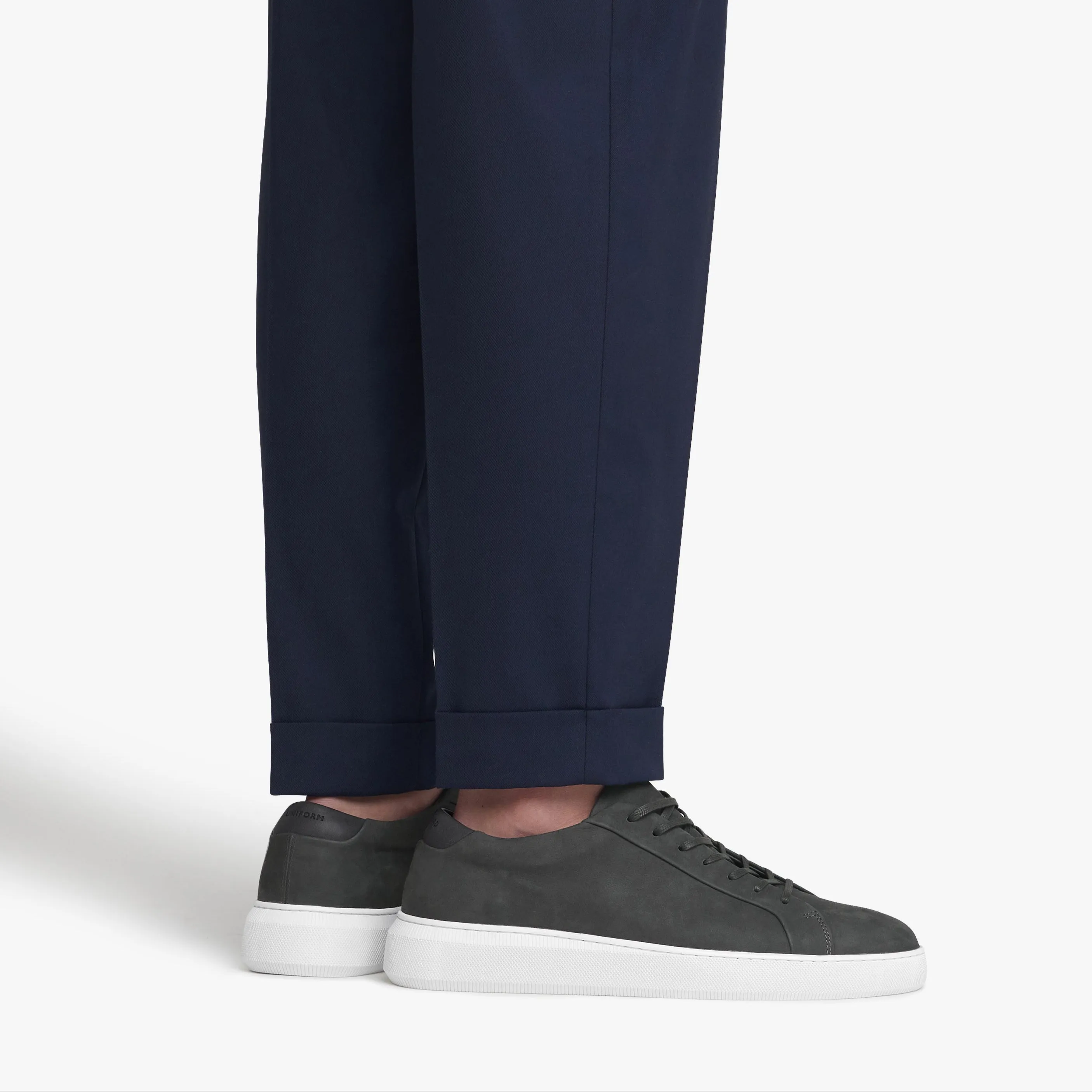 Series 8 Double Iron Nubuck Mens