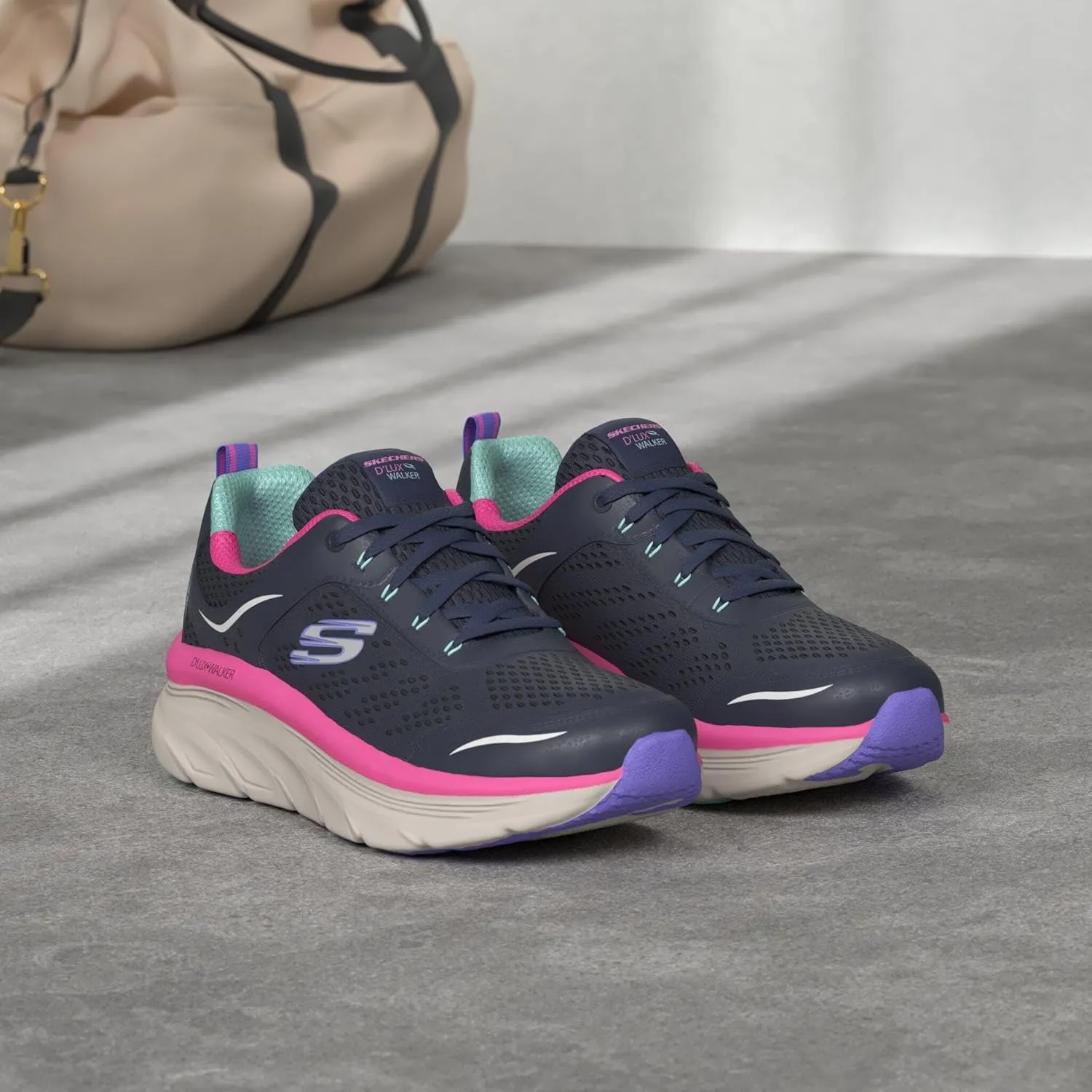 Skechers Women's D'lux Walker-Infinite Motion Sneaker,
