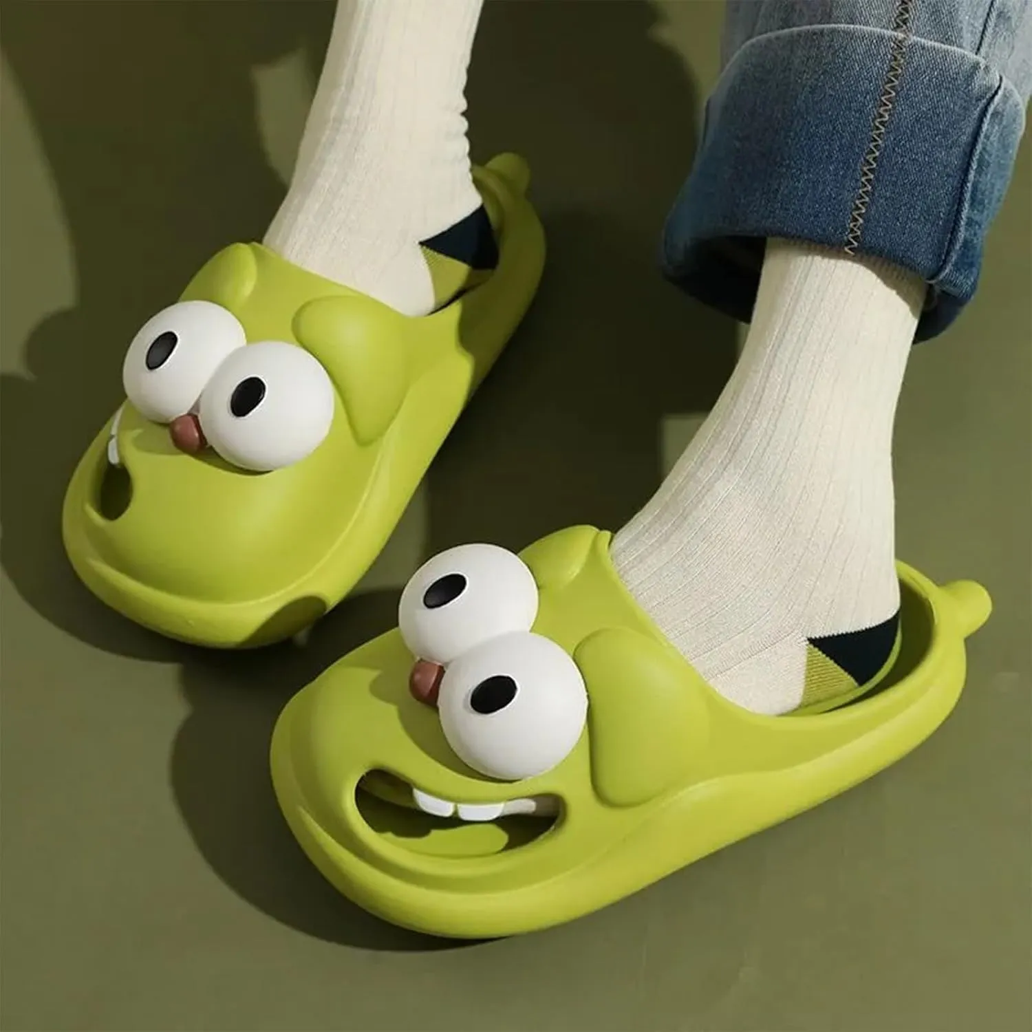 Tongue Kiss Slippers, Big Eye Dog Slippers, 3D funny Cartoon EVA Non-slip Thick Sole Indoor Outdoor Slides