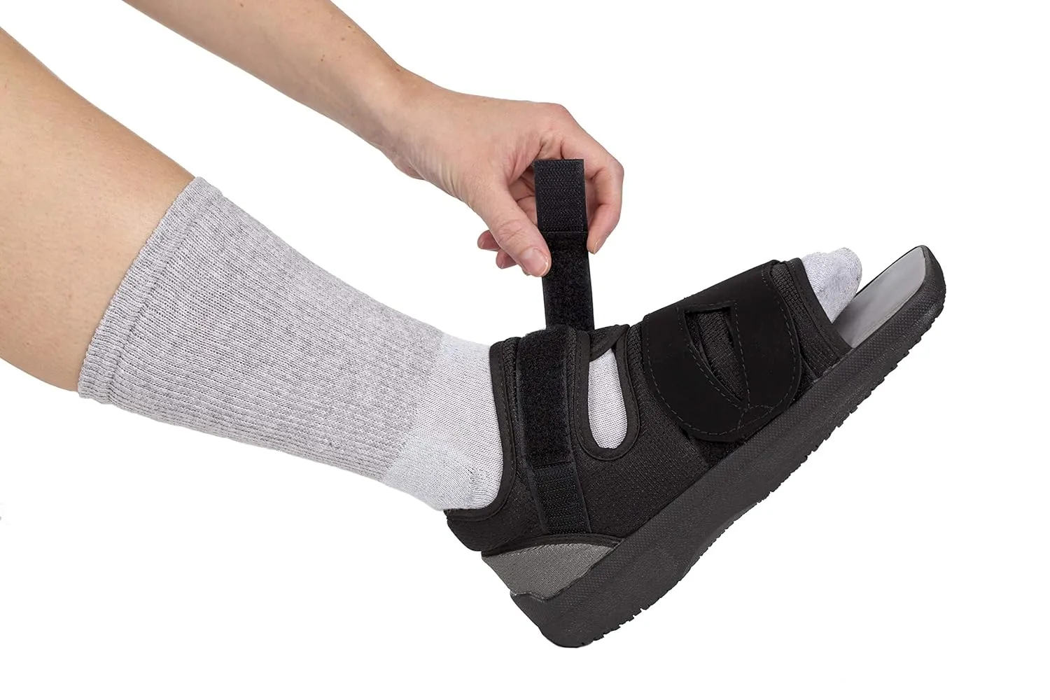 United Ortho Post-Op Shoe - Orthopedic Adjustable Recovery Shoe For Broken Foot or Toe, Post Surgery, Lightweight Medical Shoe, Left or Right Foot, (Men's Large)