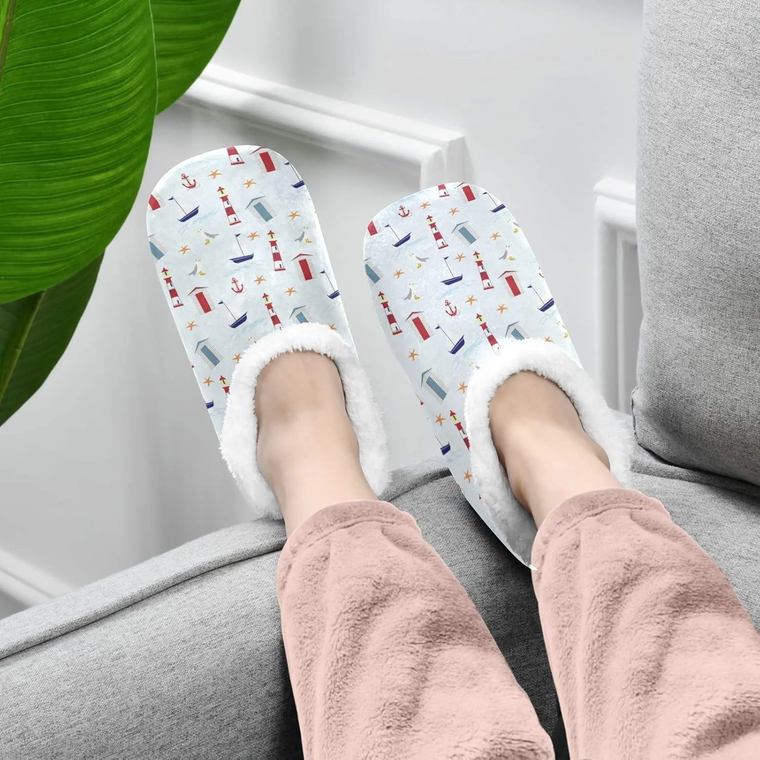 Winter House Slippers for Women/Men with Happy Winter Pug Dog Element Cozy Fleece Slippers