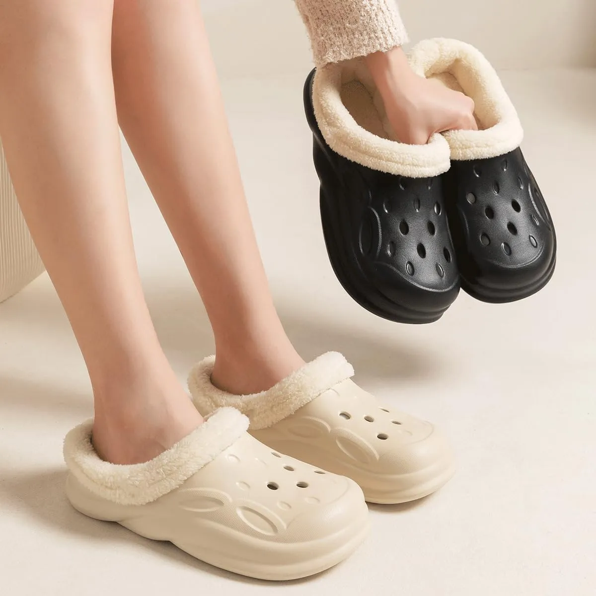 Winter Replacement Fur Insoles, Warm Insoles 2 Pairs, Unisex Home Slippers Insert - Removable, Washable - For Shoes, Boots, Slippers (White, 8.5-9)