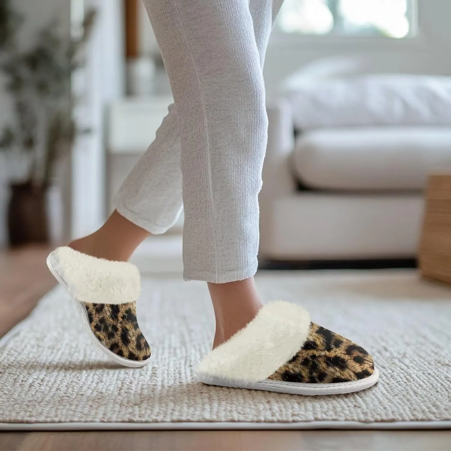 Women's Fuzzy Slippers Fluffy Winter Warm House Shoes Comfort Non Slip Soft Plush Slippers Indoor and Outdoor US 5-10