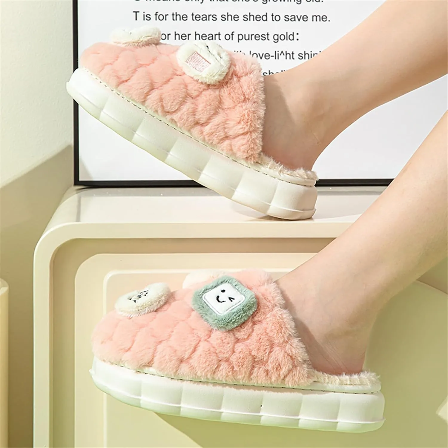 Womens Fuzzy Warm Slipper, Girls Cute Anti-Skid Foam Comfy Cozy Plush House Slippers for Indoor Outdoor