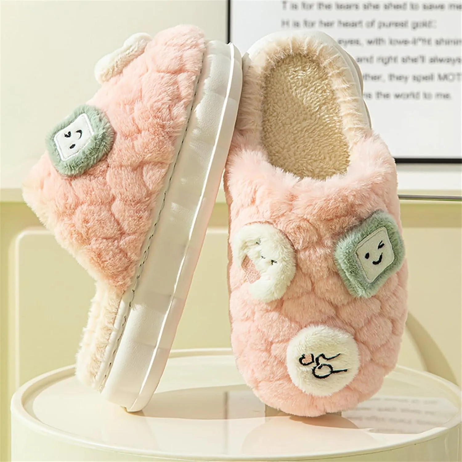 Womens Fuzzy Warm Slipper, Girls Cute Anti-Skid Foam Comfy Cozy Plush House Slippers for Indoor Outdoor