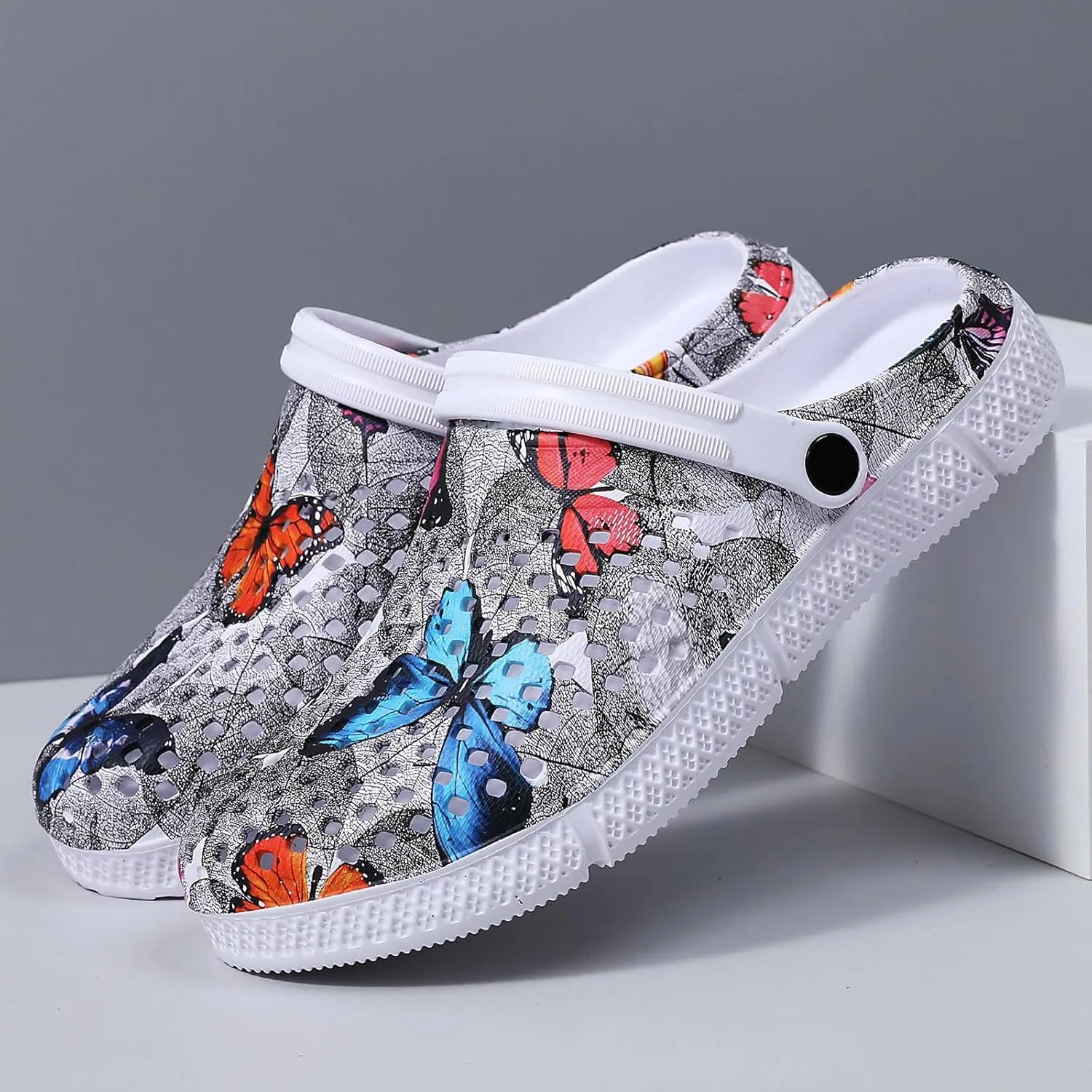 Women's Garden Clogs Shoes Casual Slipper Beach Sandals Anti-Slip Pool Water Shoes Home Slippers Summer Footwear