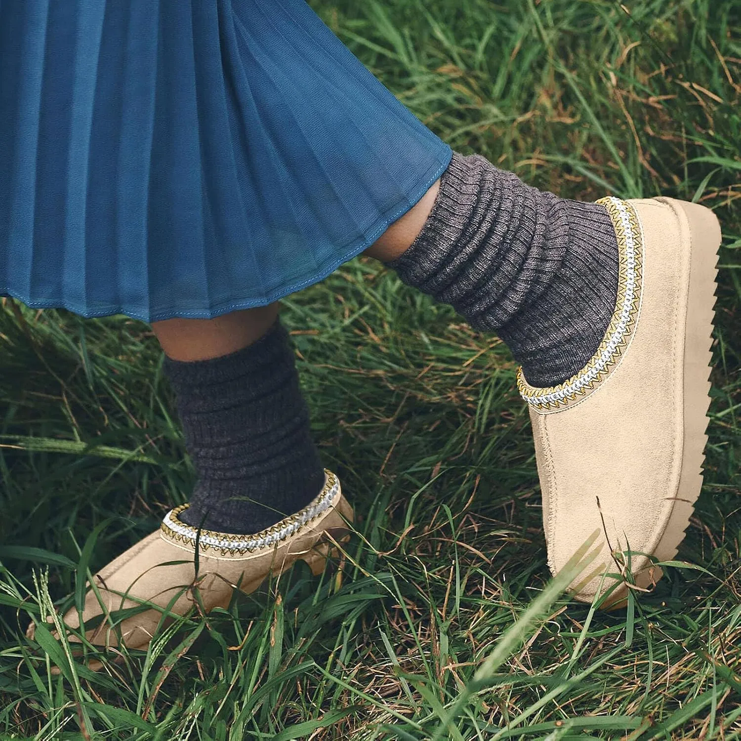 Women's Slippers Platform Mini Boots For Women Suede Leather Anti-Slip Slipper Comfy Fur Fleece Lined Short Ankle Boot Slippers Indoor Outdoor