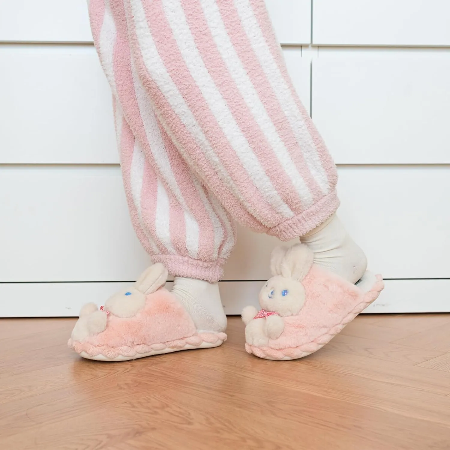 XIXITIAO Bunny Slippers for Women,Bear Slippers for Men,Cute Animal Fluffy Slippers,Cozy Kawaii Slippers,Character Slippers,Funny Couple Slippers,Teddy Bear Slippers,Pink Rabbit Slippers