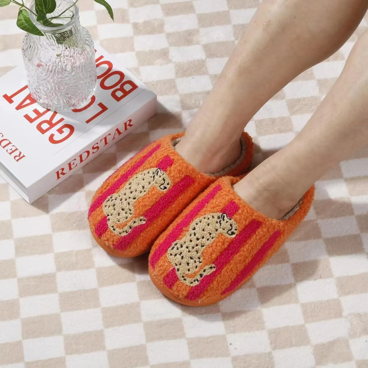 YJEUS Women's House Slippers - Fluffy Plush Memory Foam Indoor Slippers for Ladies